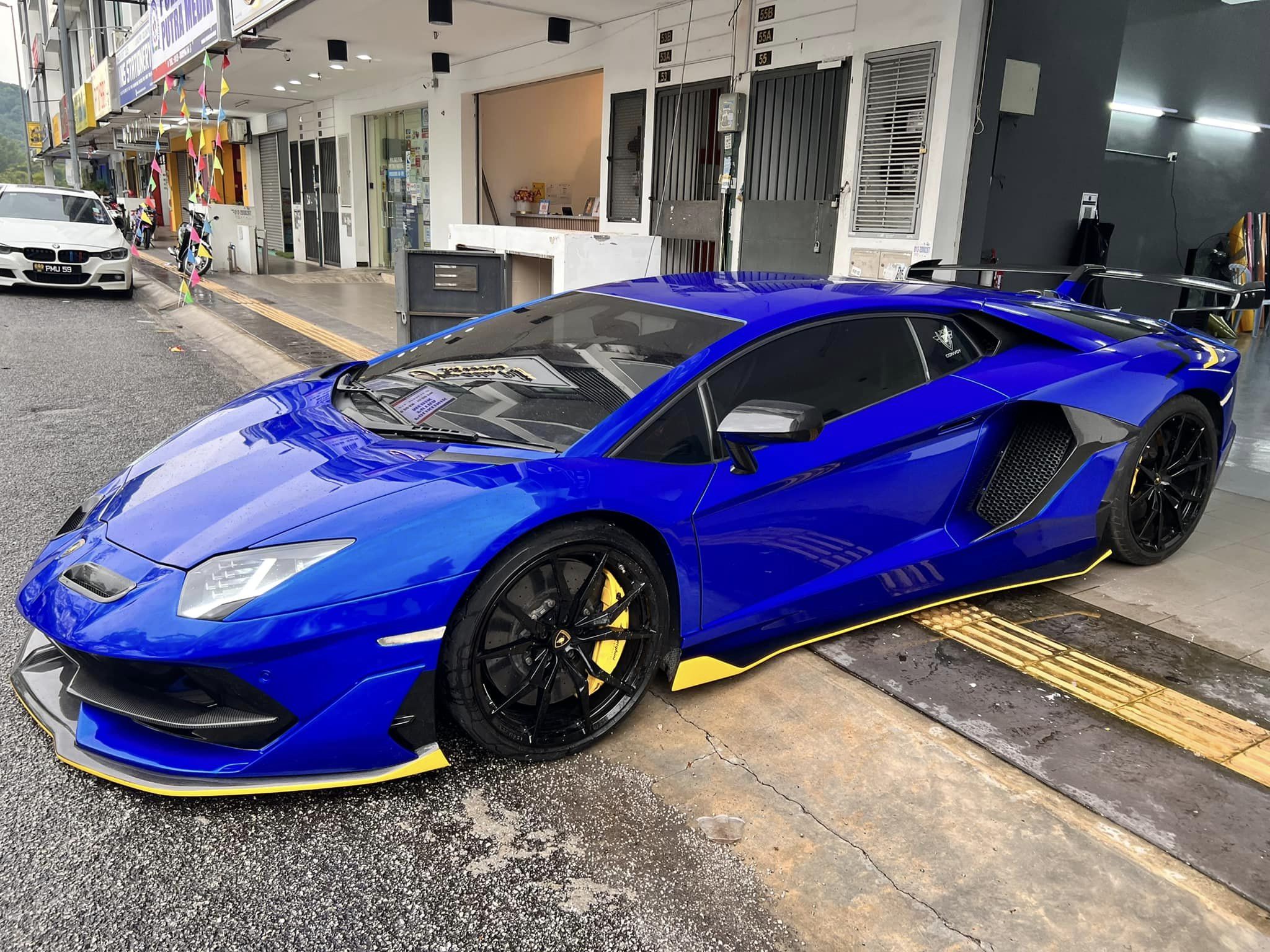 Lamborghini LP700 AVENTADOR SVJ BODYKIT CONVERSION